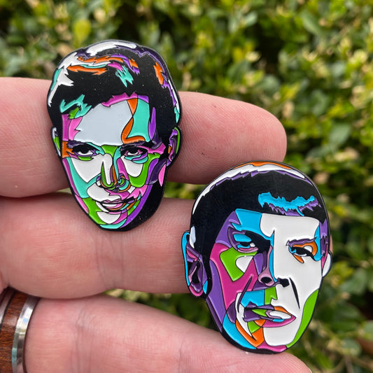 Star Trek Pop Art Pin Set - 2 pins - Captain Kirk and Spock